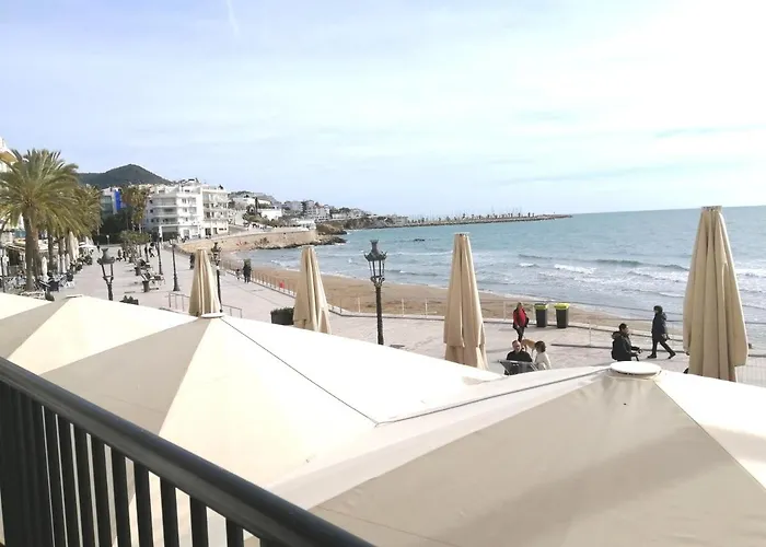 Lejlighed Port Alegre - En El Corazon De Sitges